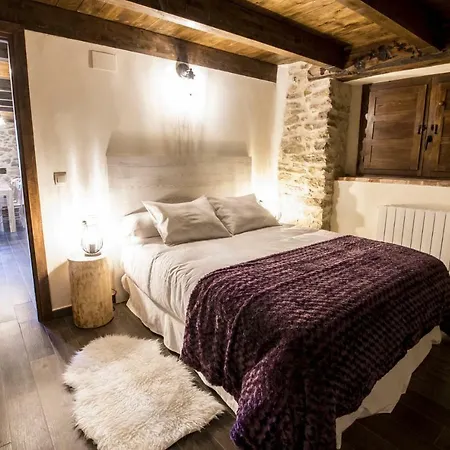 Country house Masia El Cabrero Villarroya de los Pinares