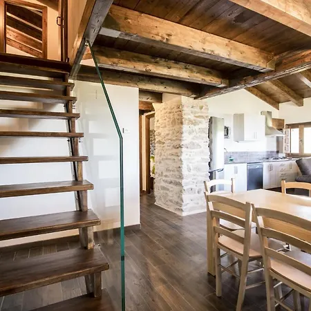 Masia El Cabrero Villarroya de los Pinares